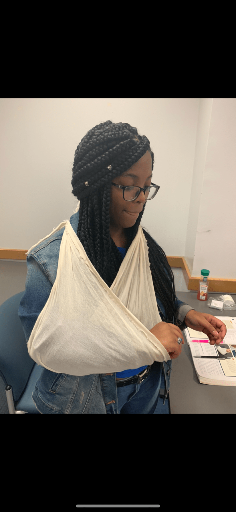 F3F810C1-4AF4-4DF0-8561-EA3D66607F6B